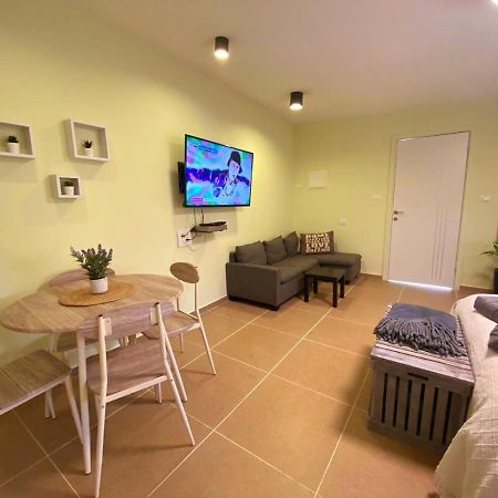 בקתת וולקנו בגולן Volcano Cabin Golan-Heights Sha'al Luaran gambar